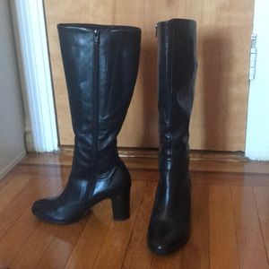 Gabor knee-high heeled leather boots